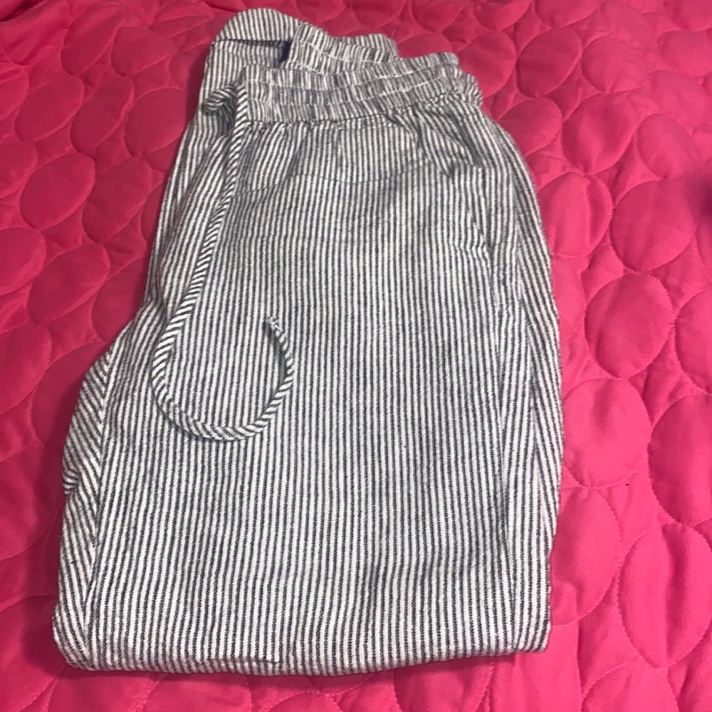 Women’s dress pants